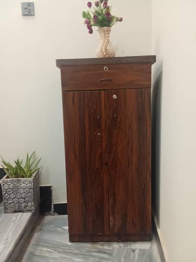 Dark brown cabinet