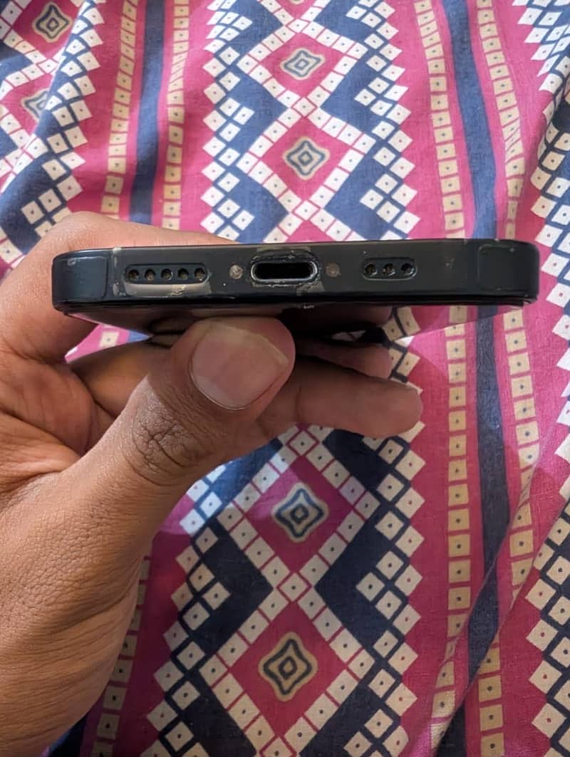 iPhone14 0