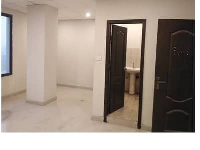 Area 350 Square Feet Brand New Corporation Office Available For Rent In Main Boulevard Road Gulberg 3 Lahore