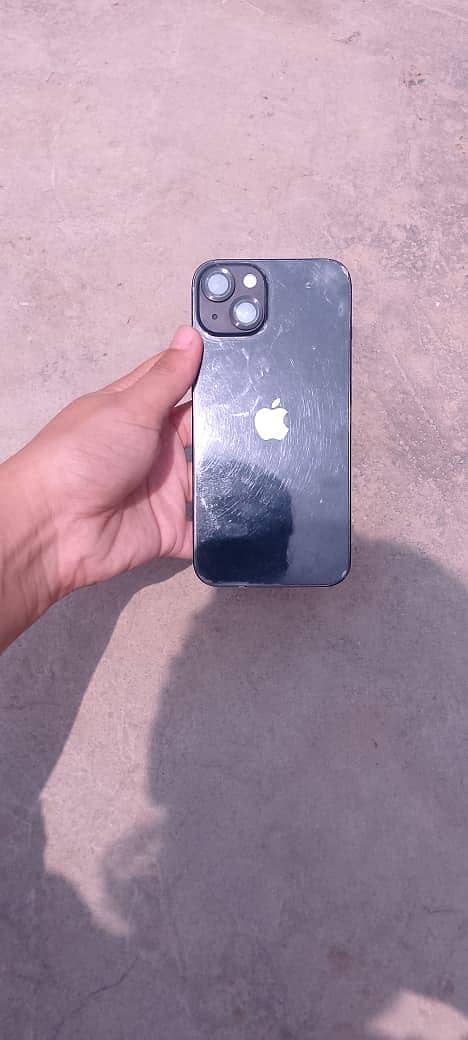 Apple iPhone 13 5