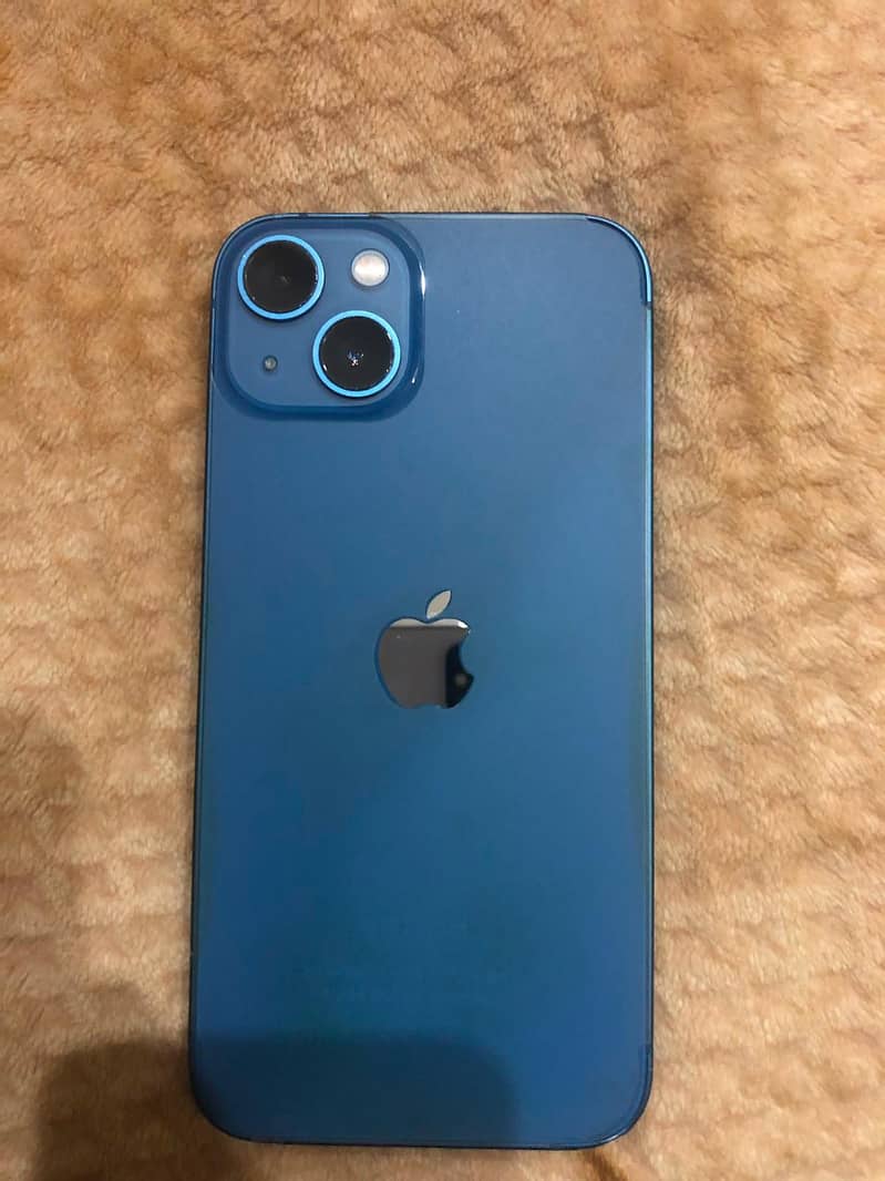 Apple iPhone 13 0