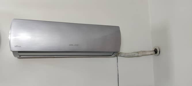 brand new non inverter 1.5 ton kenwood ac