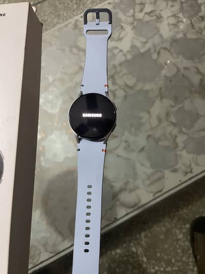 Sumsung Galaxy Watch FE