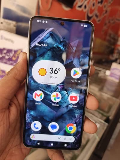 Google Pixel 8 Pro