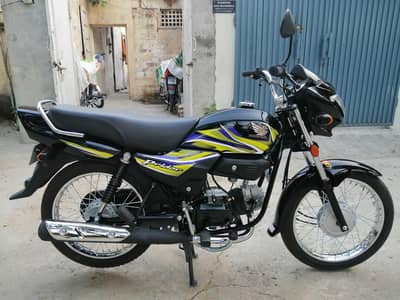 Honda pridor