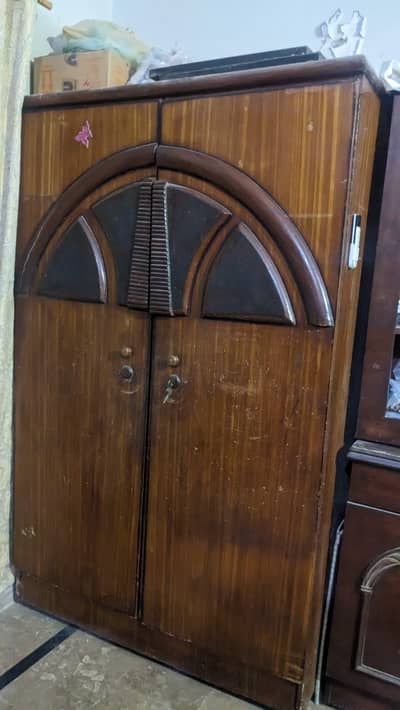 wooden Almari and Divider for sale