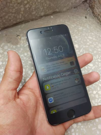 Apple iPhone 6S