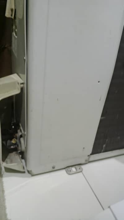 2 Season Used DC inverter