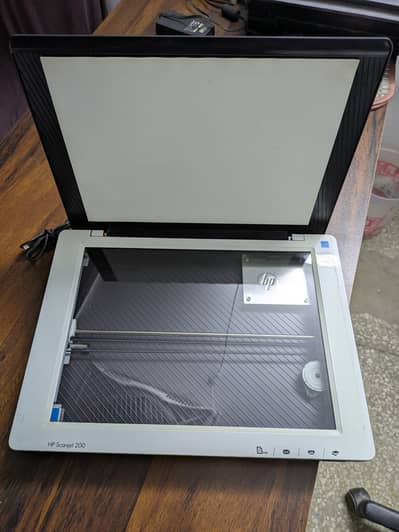HP scanner 200