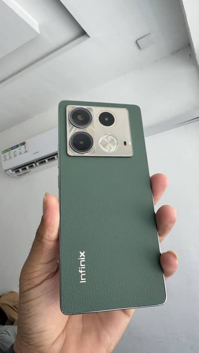 Infinix Note 40