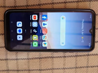 Realme C21