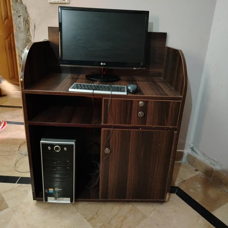 computer table 0