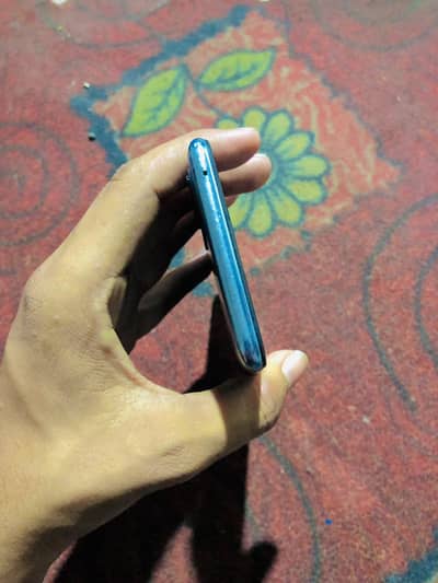 OPPO Reno4 8+3/128 (PTA approved)