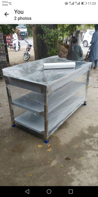 Dough mixer working table