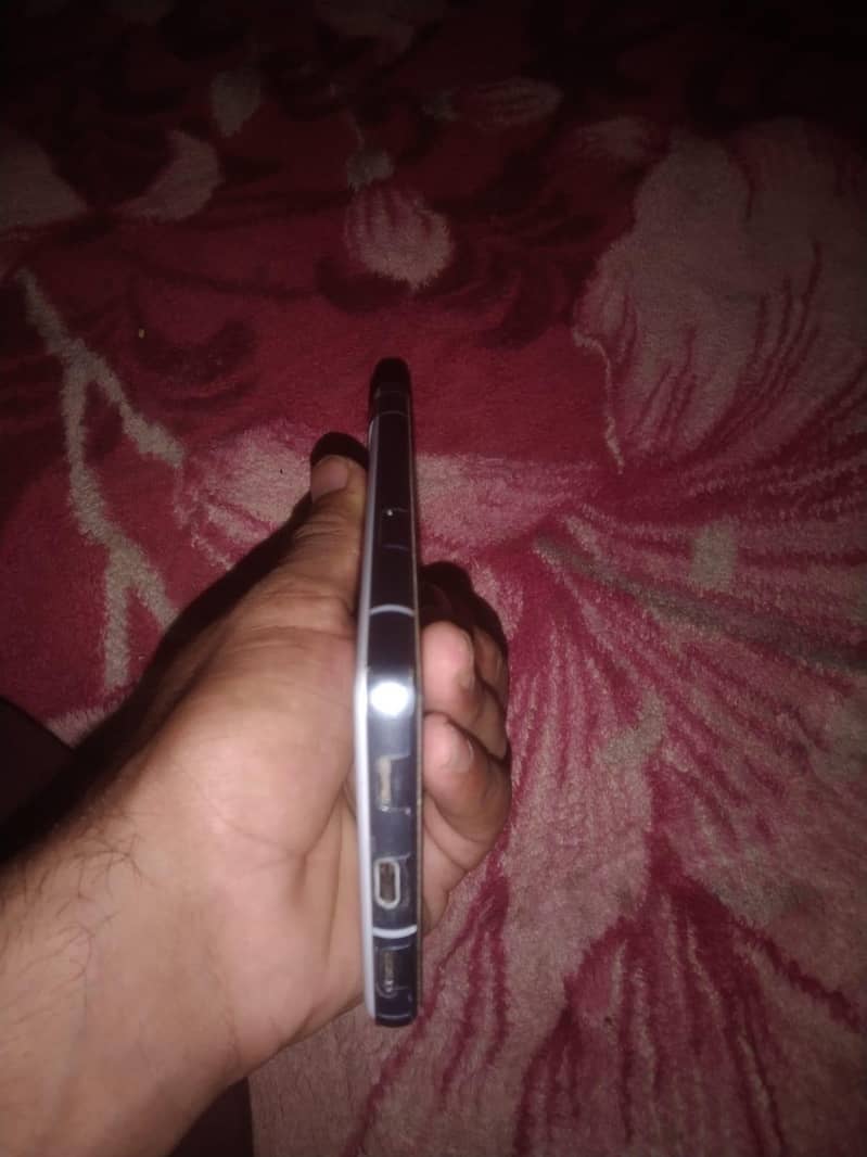 Google Pixel 7a 1
