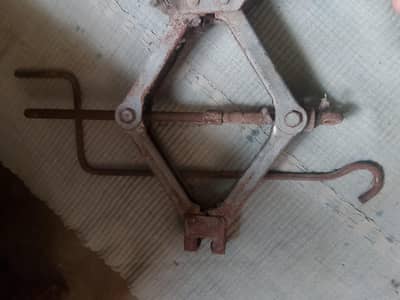 car jack for sale good condition