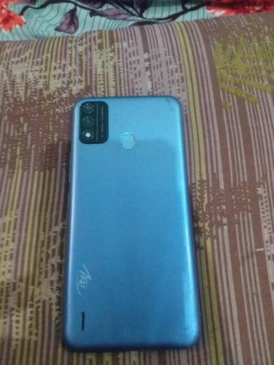 Itel A48 2/32 good condition