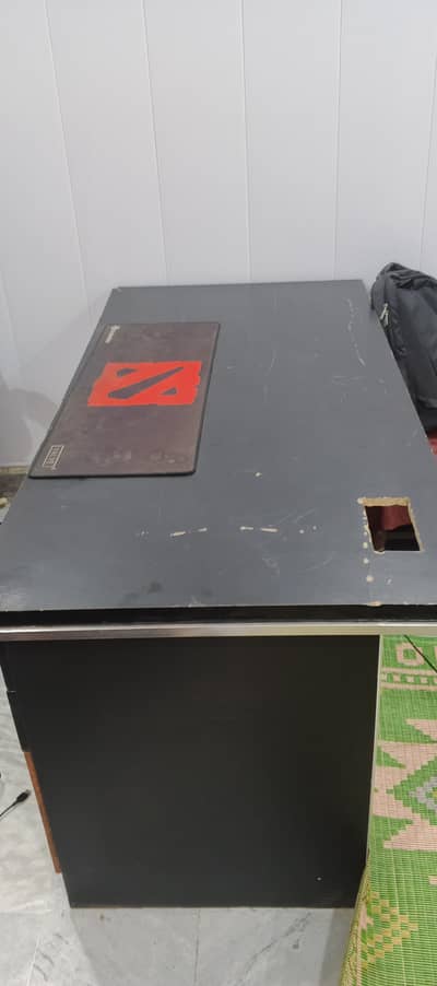 Office Table  Condition 10/8 All ok
