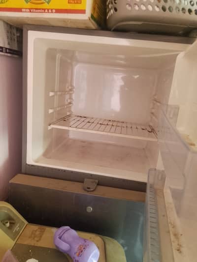 Good condition Haier freg