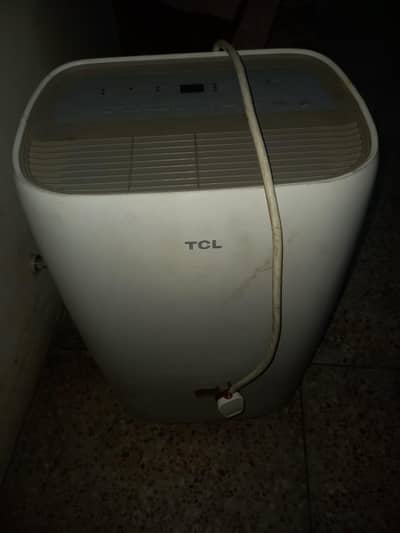 TCL dehumidifier 50 L