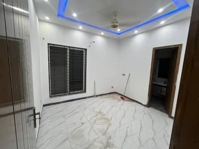 10 Marla Lower portion on the Top Location Dha phase 6
