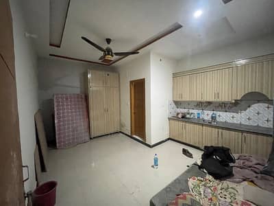 1 bed studio flat Available for rent in ghouri town