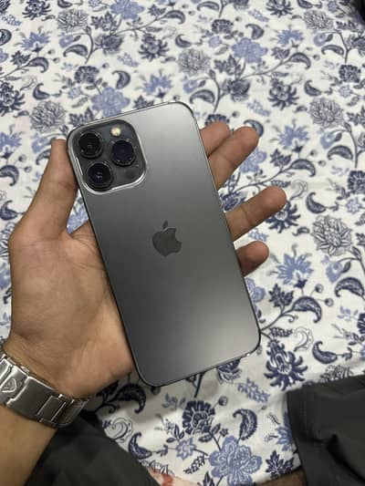 Apple iPhone 13 Pro Max