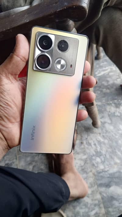 Infinix Note 40