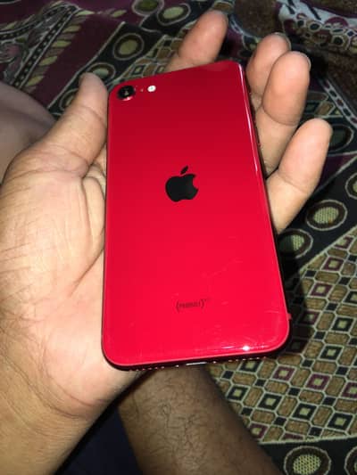 Apple iPhone SE