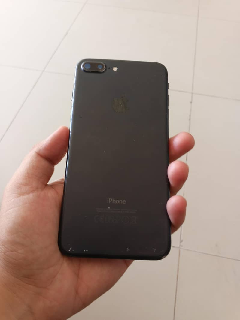 Apple iPhone 7 Plus 0