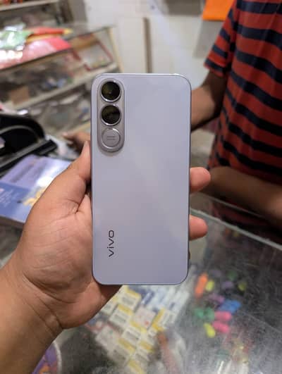 Vivo V70 FE 5G