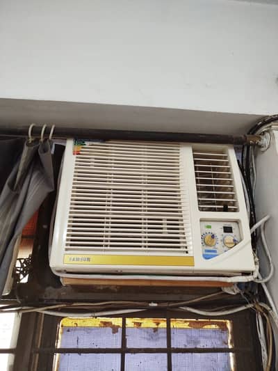 Ac for sale in good condition