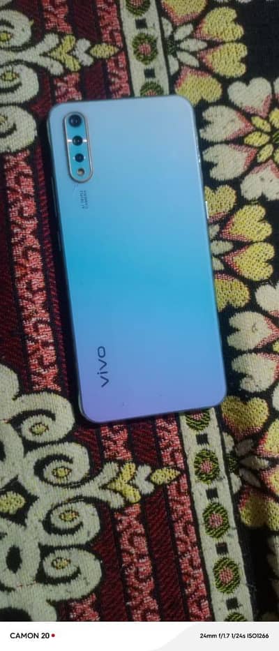 Vivo V1