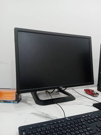 DELL Ultra Sharp 24inch IPS Monitor - 1920x1200 60hz