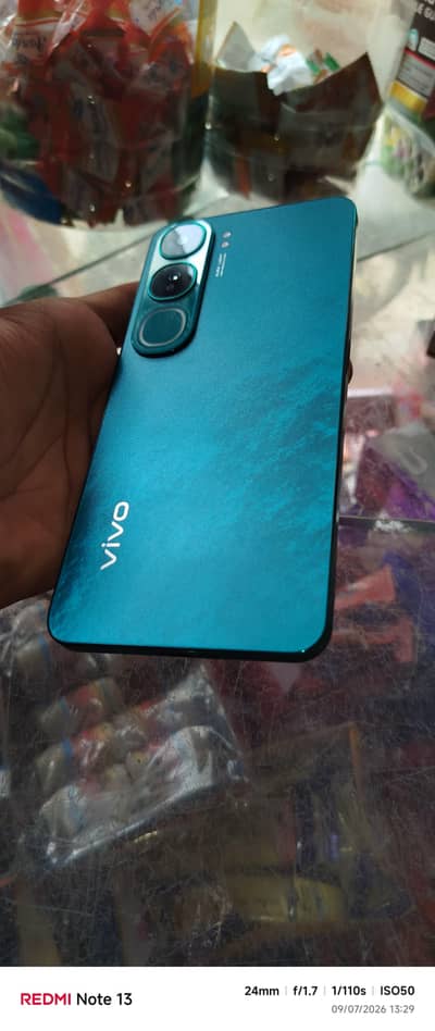 Vivo Y200
