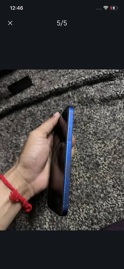 Apple iPhone 12