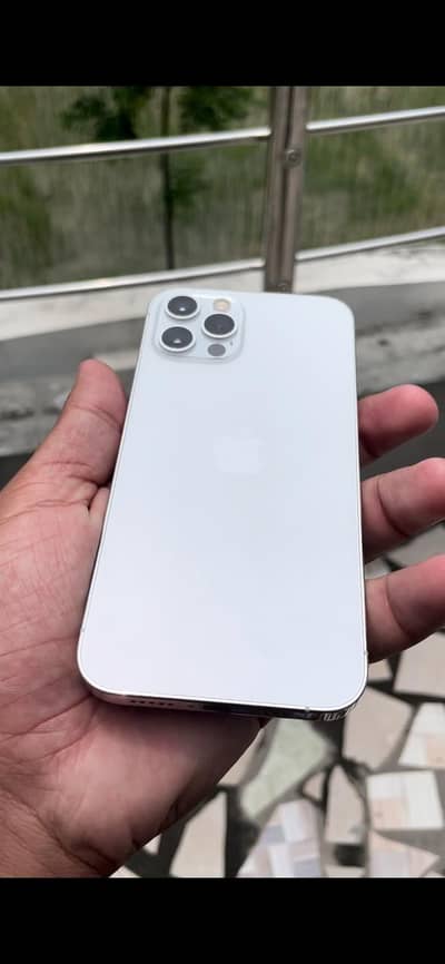 Apple iPhone 12 Pro