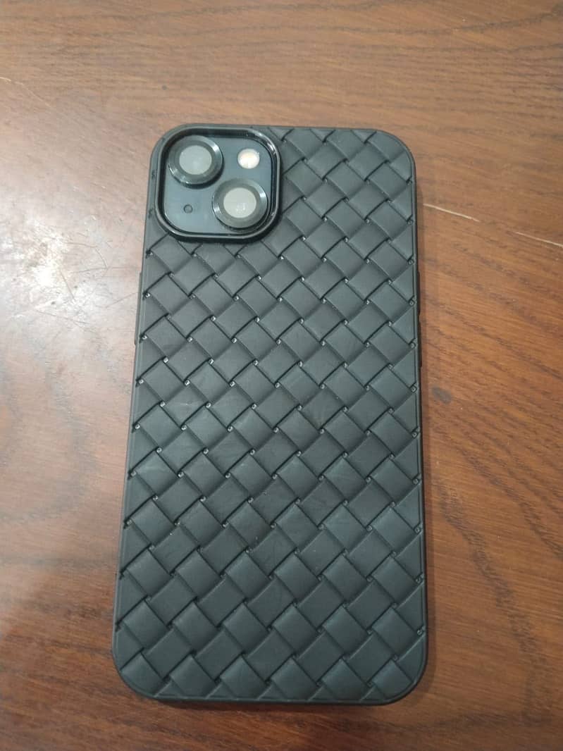 Apple iPhone 13 5