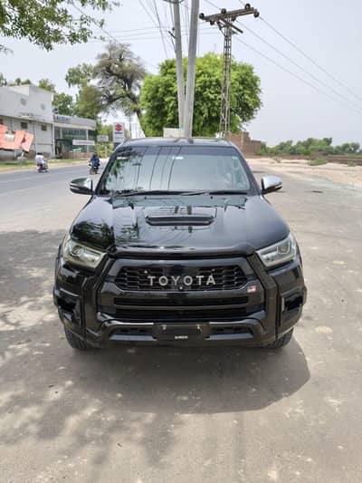 Toyota Hilux 2011