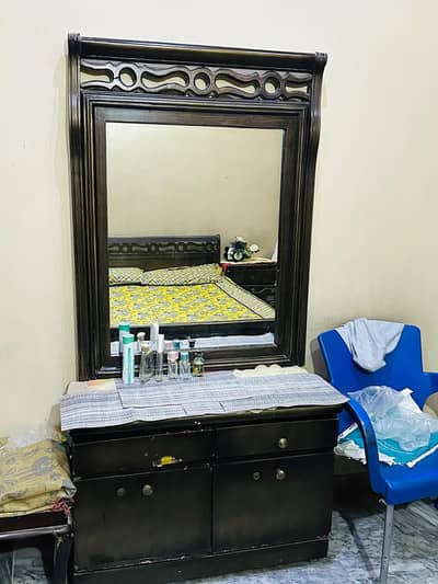 Solid Wooden Bedroom Set – Bed + 2 Side Tables + Dressing Table