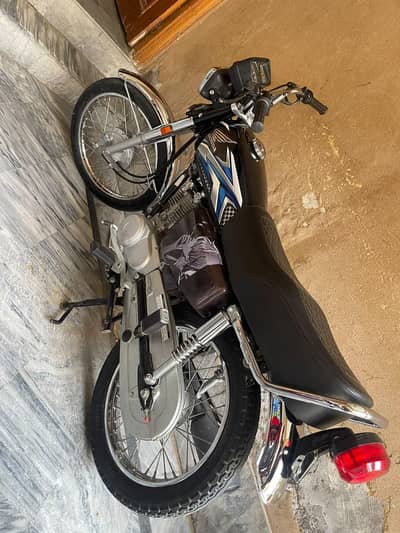 Honda 125 for sale 25 model