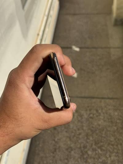 Apple iPhone XS 64GB factory exchange possible