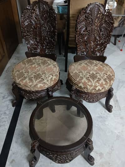 Beautiful Coffee Chairs With Table