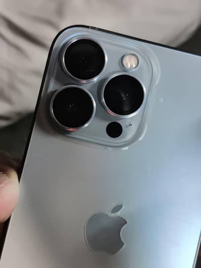 Apple iPhone 13 Pro