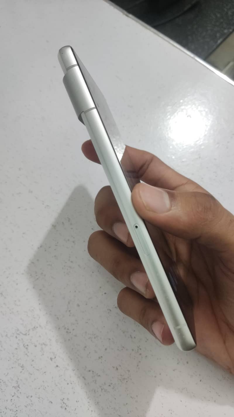 Google Pixel 7 3
