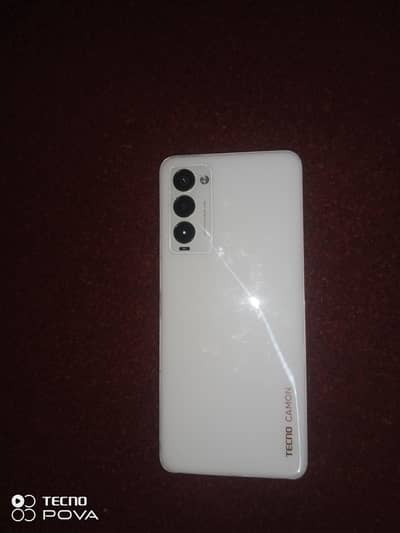 Tecno Camon 18