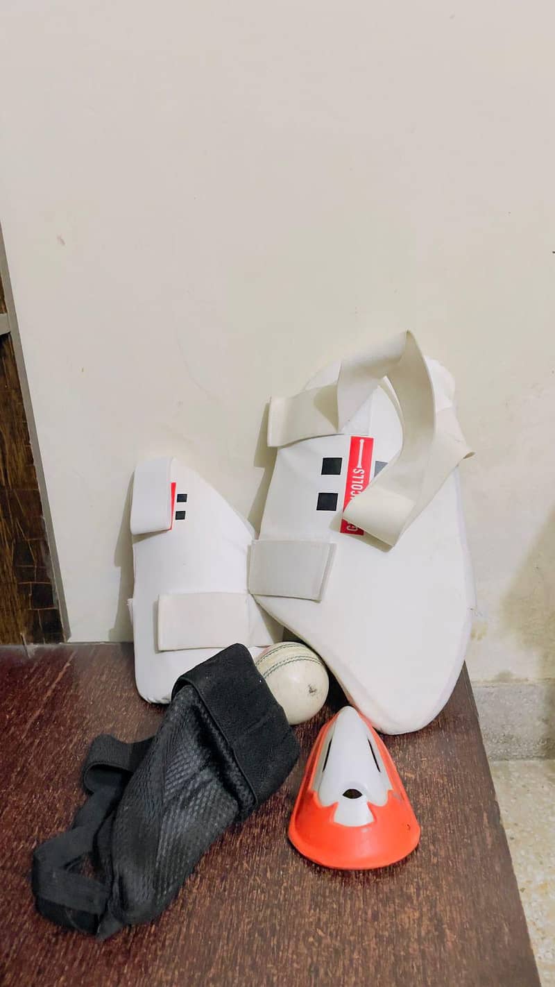 cricket kit 8