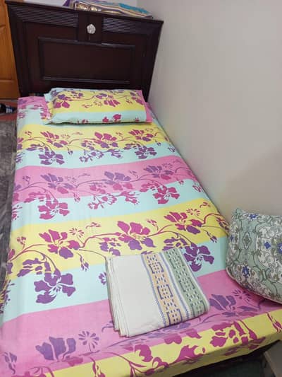 Single Wood Bed with 2 Inch Mattress