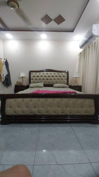 Chenone style Orignal Sheesham Wood bed