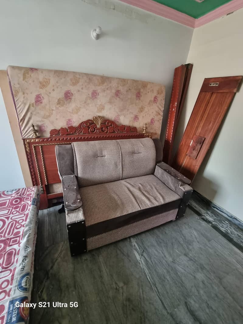 7 seater sofa with table 7